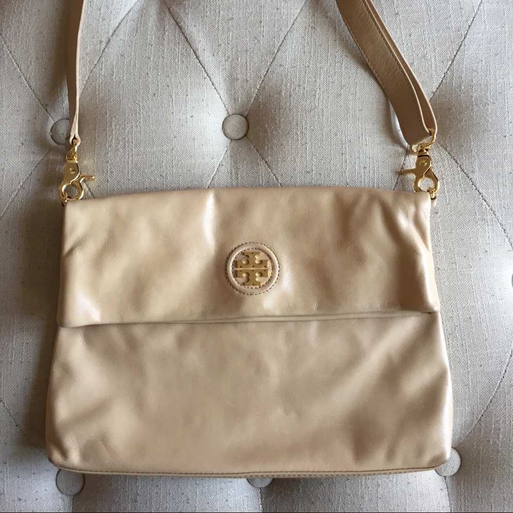 Tory Burch Beige/Cream Leather Crossbody Bag with Gold Hardware